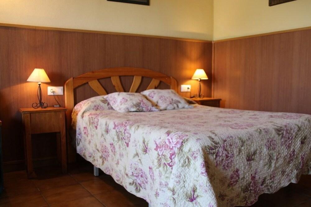 Aparthotel Las Palomas ลา ปัวบลา เด ลอส อินฟานเตส ภายนอก รูปภาพ